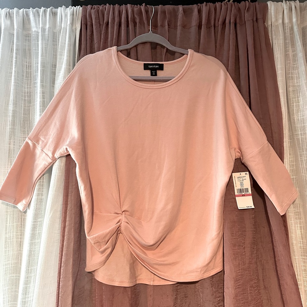 Karen Kane “garden party” top
